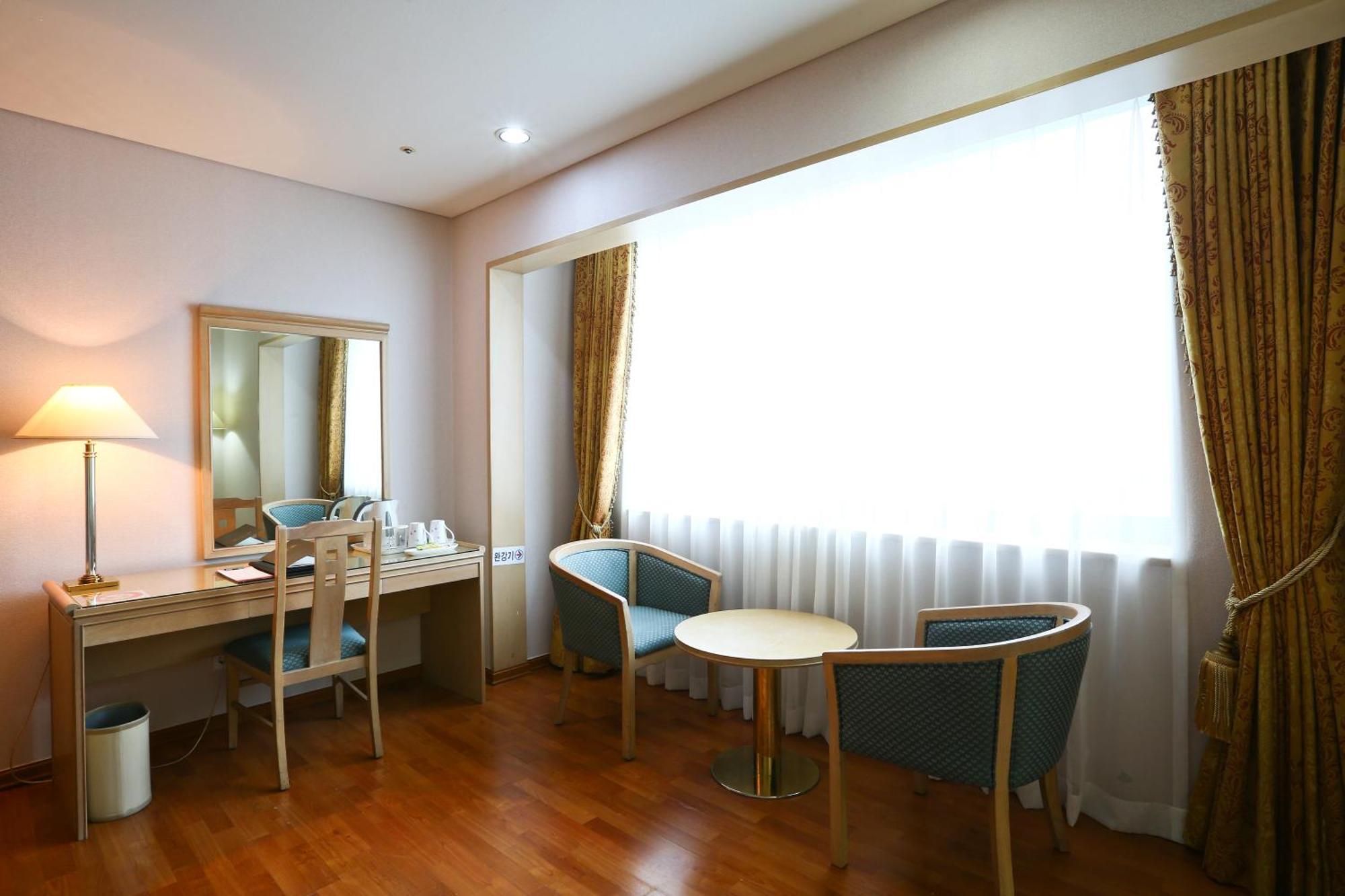 Legend Hotel Daejeon Zewnętrze zdjęcie