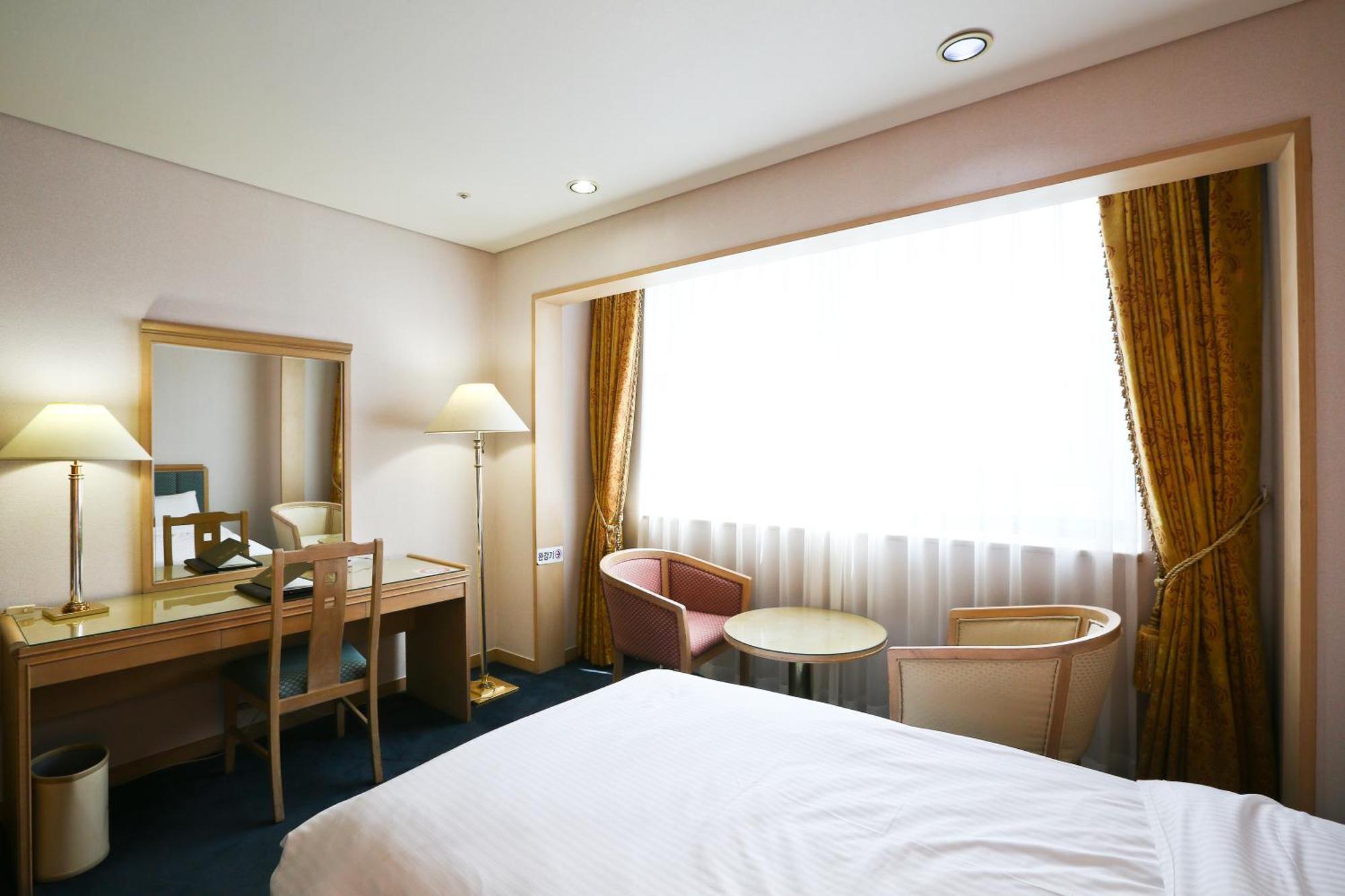 Legend Hotel Daejeon Zewnętrze zdjęcie
